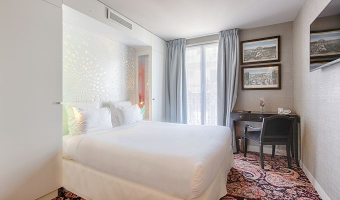 Albert’s Hotel Paris - Dahlia Room